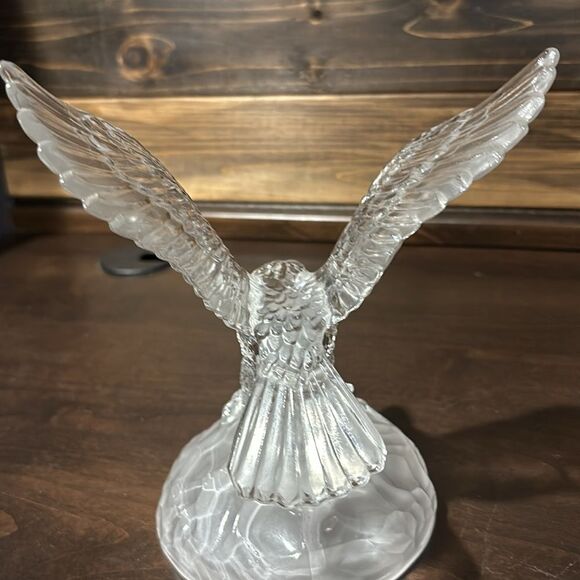 Vintage 1970 Leaded Crystal D' Arques Eagle w Fish Sculpture Statue Paper Weight - Picture 6 of 10